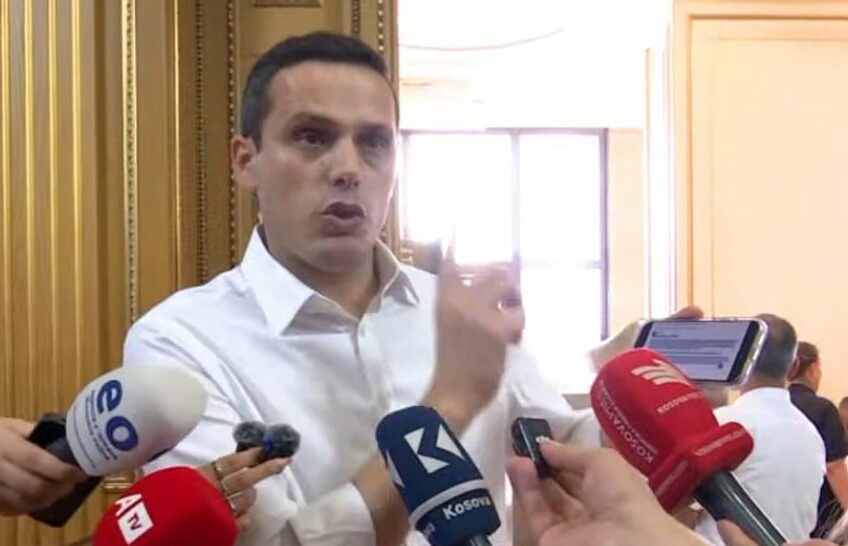 Gruda  Kosova është në anarki të plotë  po bllokohen institucionet