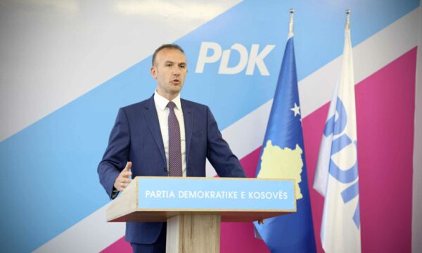Mustafa shpjegon nismën e PDK së për Specialen  Shkalla e tretë e gjykimit të kalojë në Kosovë
