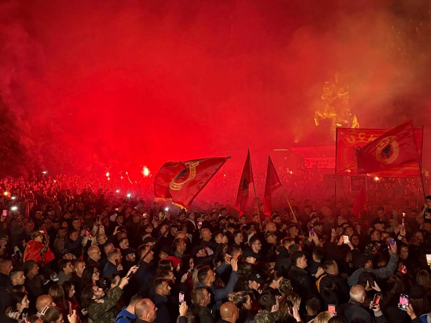 Protesta  Jo në emrin tim   hyn në ditën e 15 të