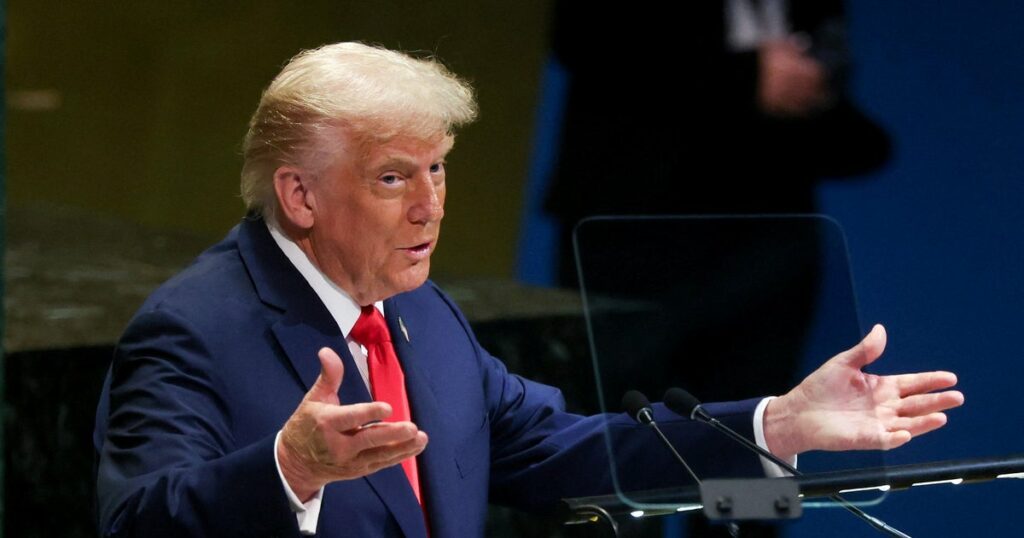 Trumpi u bën thirrje të gjitha shteteve anëtare që menjëherë të tërhiqen nga Gjykata Penale Ndërkombëtare