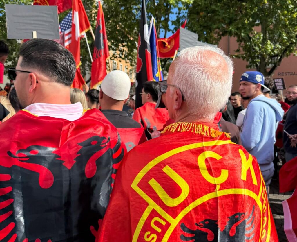 Edhe në Zürich u protestua kundër vendimit të Speciales