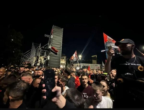  Jo në emrin tim     thirret protestë për sonte në ora 21 00  në sheshin e Prishtinës