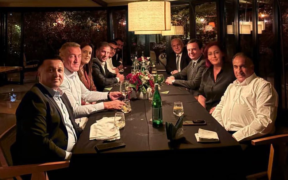  Ecim tutje   Kurti takohet me përfaqësuesit e komuniteteve jo shumicë