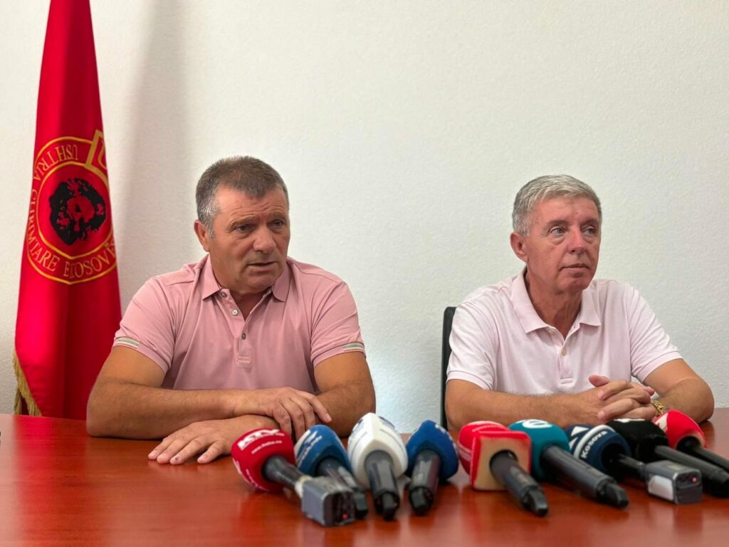 Jashari paralajmëron reagim nëse në Hagë merret vendim politik  Kush e fyen UÇK në  fyen edhe shtetësinë e Kosovës