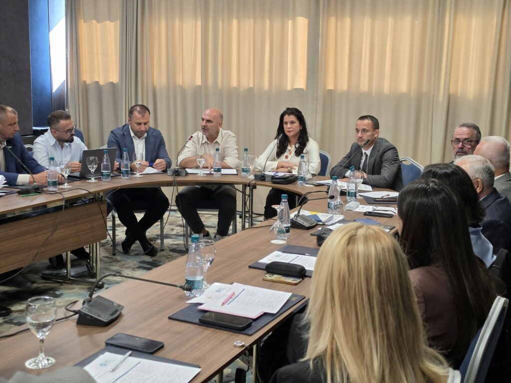 OIK zhvillon punëtori për forcimin e mbikëqyrjes profesionale në shëndetësi
