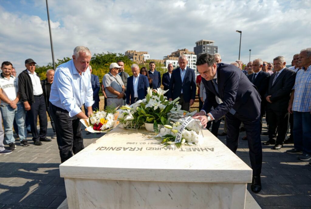 Abdixhiku përkujton Ahmet Krasniqin