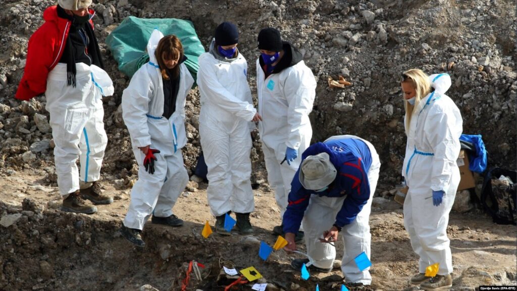  Janë të paktën 11 varreza masive   Kosova synon gërmime të reja në Serbi