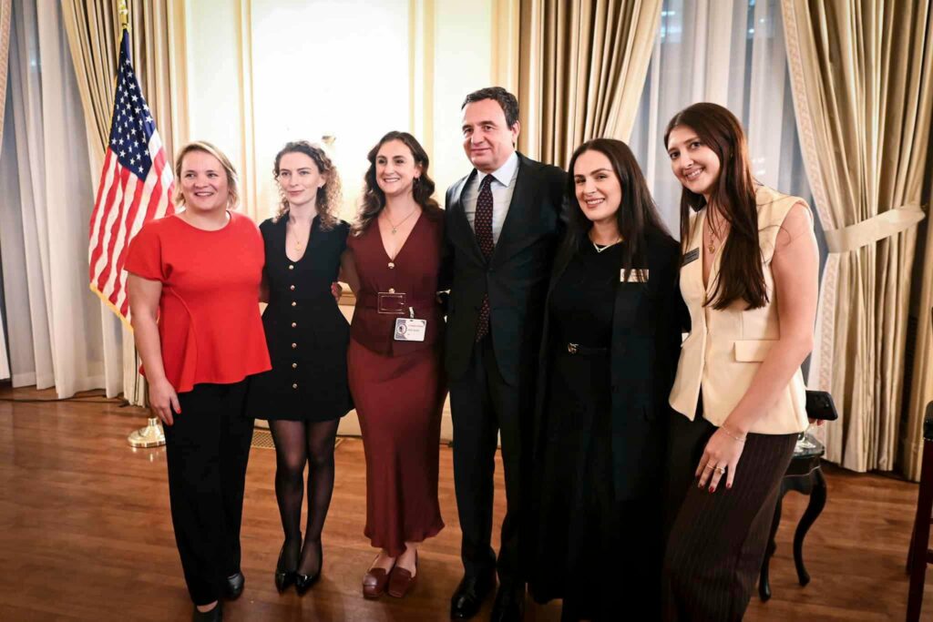 Kurti njofton për vdekjen e mërgimtares nga Amerika me familjarë të saj në aksident në Greqi