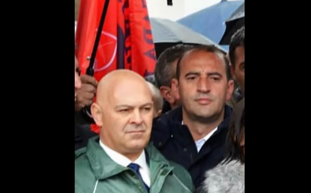  Dauti është fytyra e UÇK së   Gjini  Nuk ka parti politike në Kosovë që nuk do të kishte dëshirë ta kishte Dautin në radhët e veta