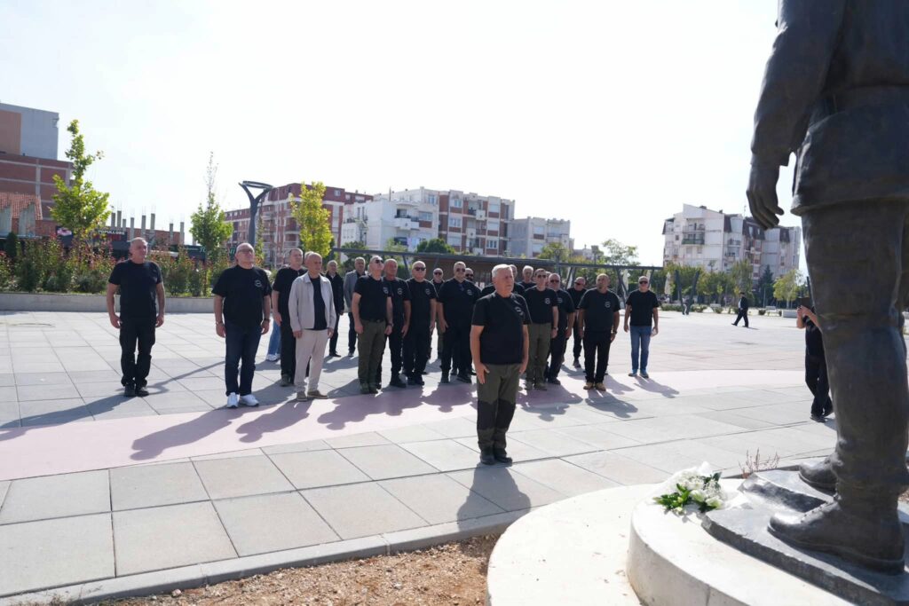 Lladrovci pret veteranët e Kroacisë  Miqësia e kohëve të vështira nuk harrohet