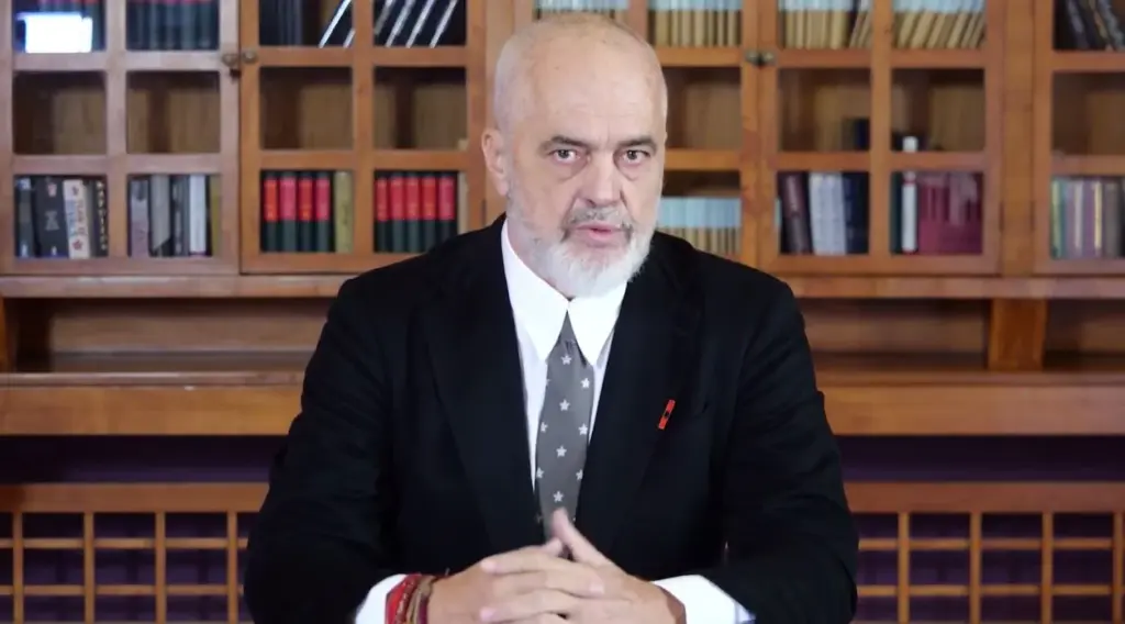 Edi Rama prezanton paketën ligjore kundër dhunës dhe anarkisë urbane