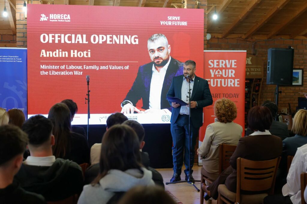 Ministri Hoti  Përgatitja profesionale e të rinjve është çelësi për punësim të qëndrueshëm dhe zhvillim ekonomik