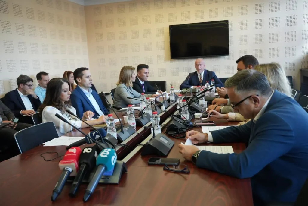 Mbledhja e Komisionit për Legjislacion  Qorrolli  Nesër e shqyrtojmë Projektligjin për Specialen