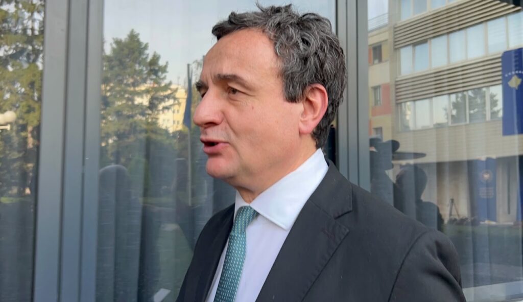 Kurti s flet për reagimet rreth Ligjit për Specialen  shkon në takim te presidentja