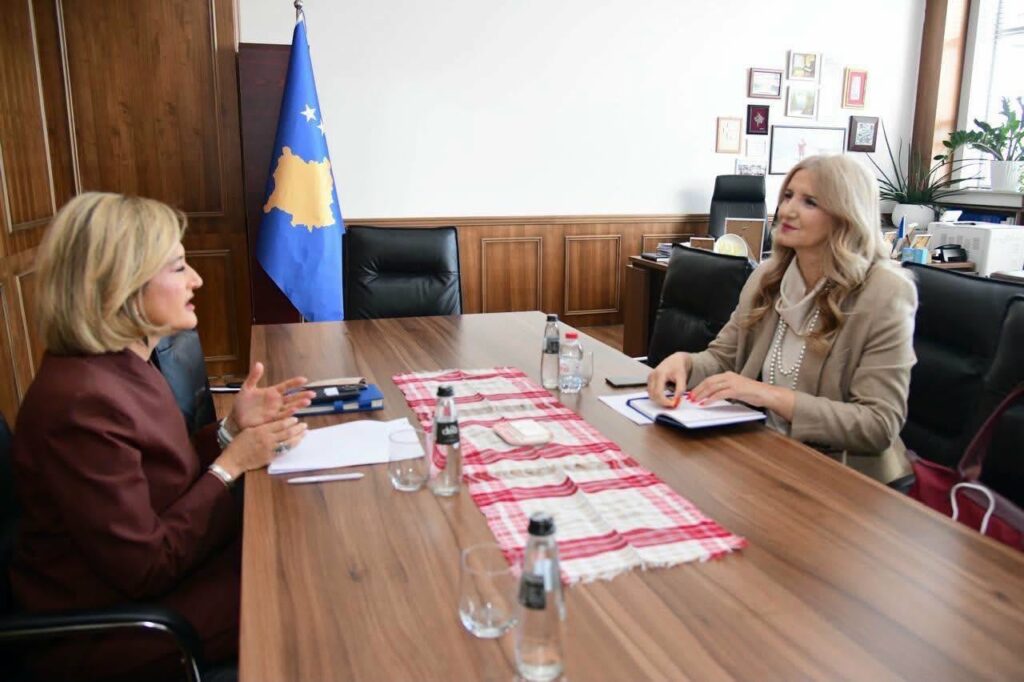 Posta e Kosovës forcon bashkëpunimin institucional në mbështetje të zhvillimit ekonomik