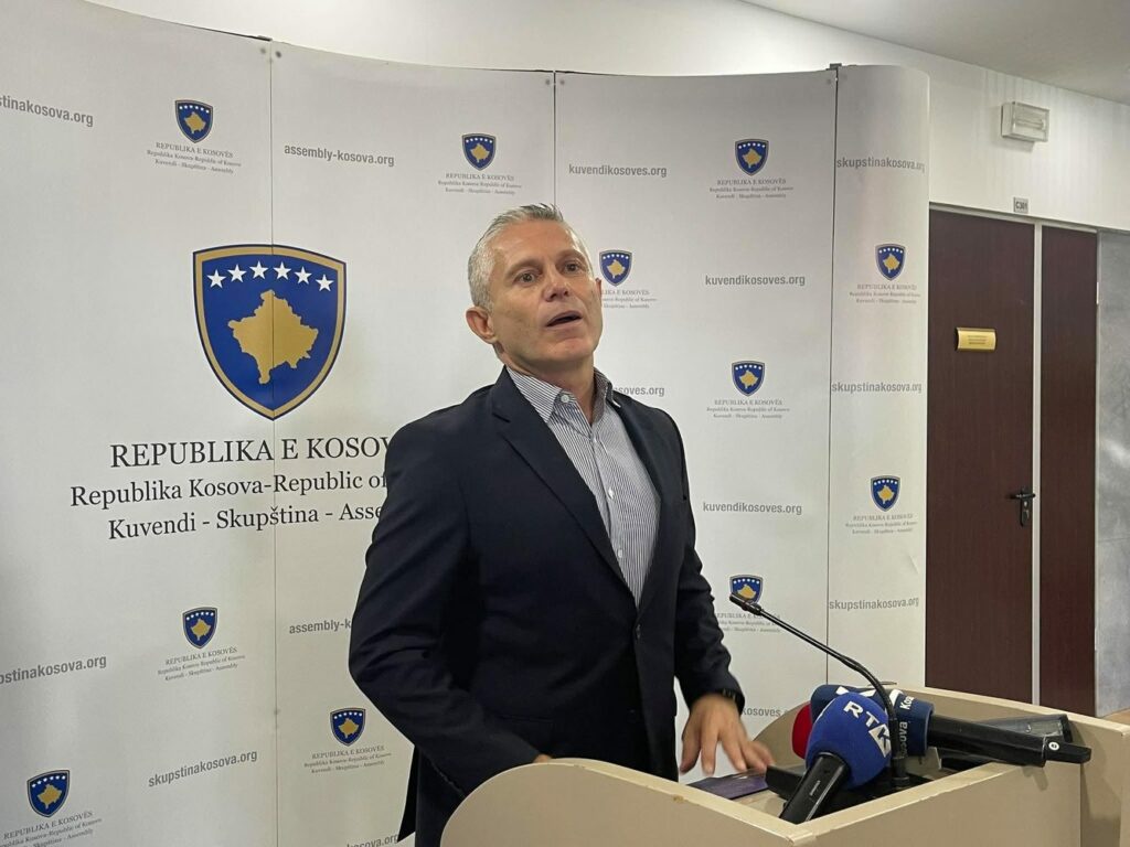 Ramadani  Për presidentin s ka më diskutim për përmbajtjen  gjithçka është kthyer në  fotografi 