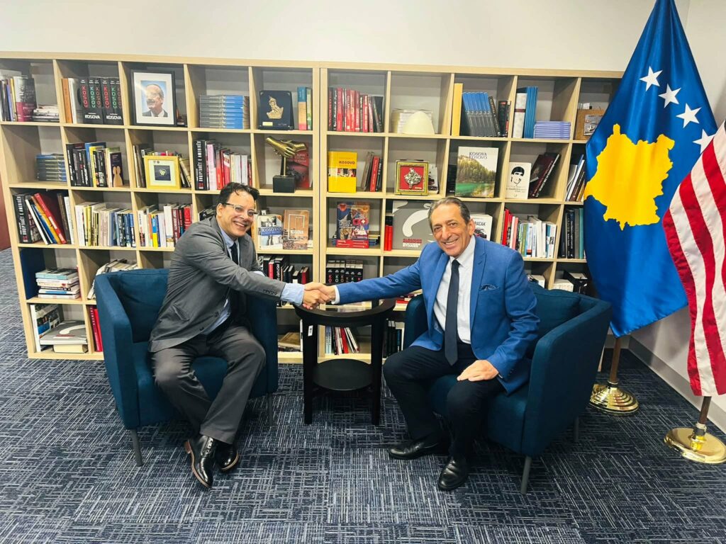 Ambasadori Reka diskuton me përfaqësues të CUNY t mundësitë e bashkëpunimit për anëtarësimin e Kosovës në OKB