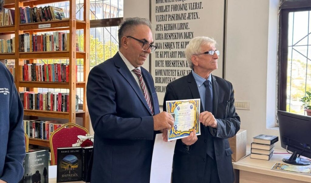 romani-hijet-e-shpreses-ne-nivel-me-marquezin-morrisonin-dhe-franz-kafken