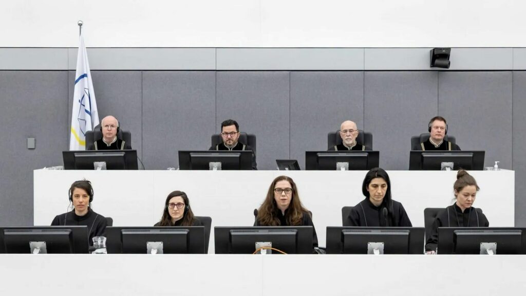 Skandali konfidencial  Libri i financuar nga Qeveria serbe u propozua për provë kundër krerëve të UÇK së